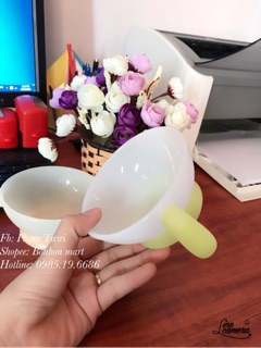 Bát ăn em bé Combi nhiều màu