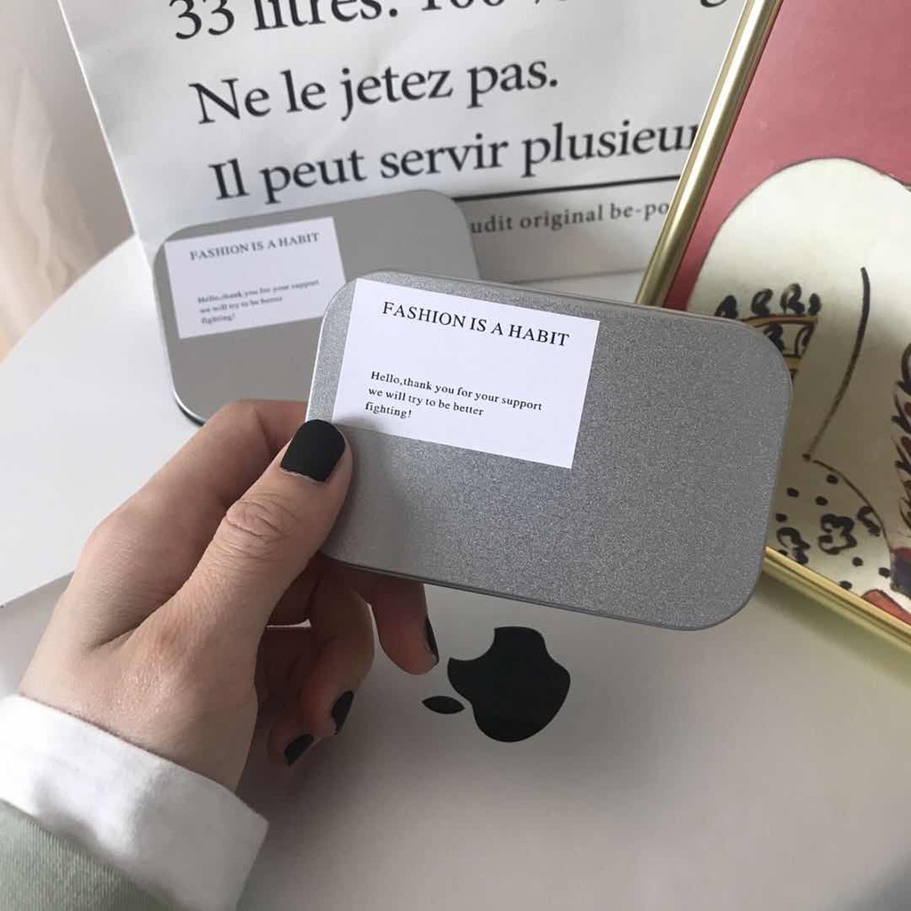 Hộp thiếc lưu trữ