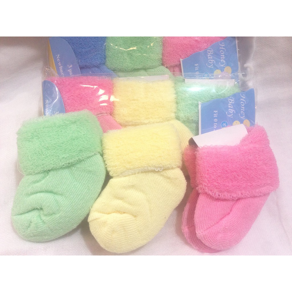 Set 3 đôi tất xù Sơ sinh ấm áp cho bé sơ sinh vào mùa đông size 0-6 tháng tuổi
