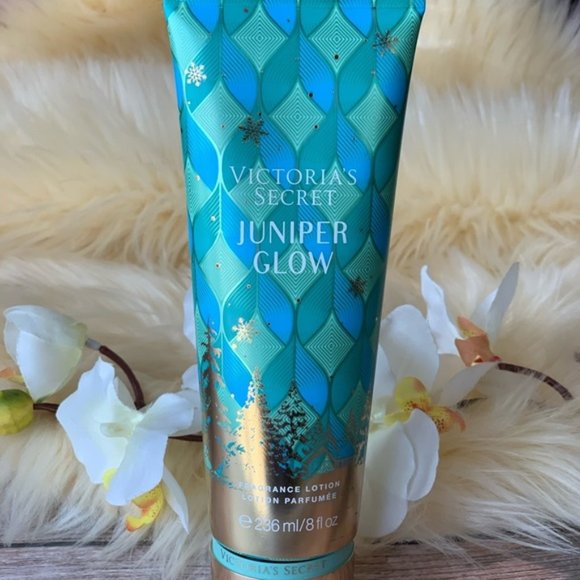 Dưỡng thể Victoria's Secret Fragrance Lotion 236ml - Juniper Glow (Mỹ)