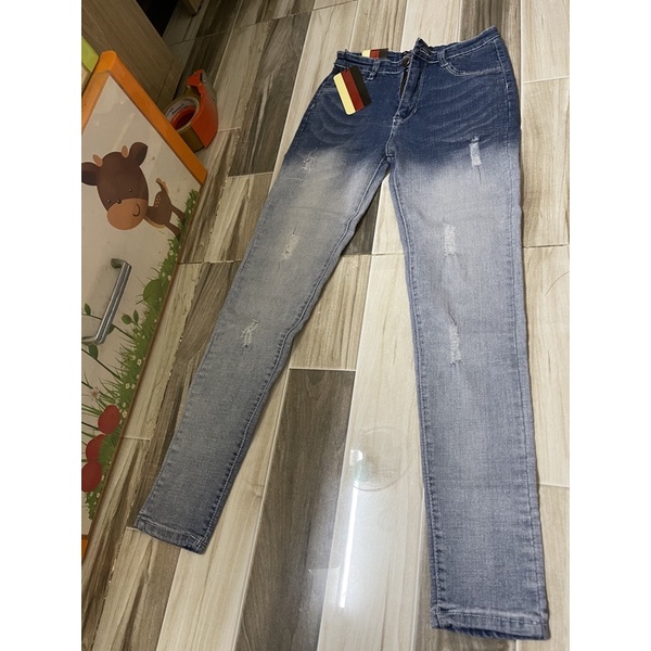 Quần Jean dài size 26