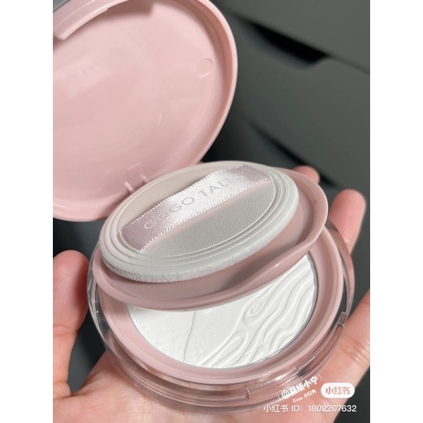 Phấn Phủ GOGO TALES Fuji làm mịn lớp makeup