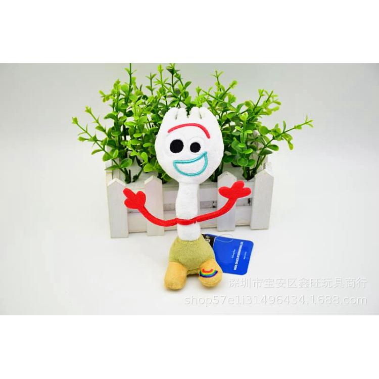 Đồ chơi búp bê có dây treo dùng trang trí