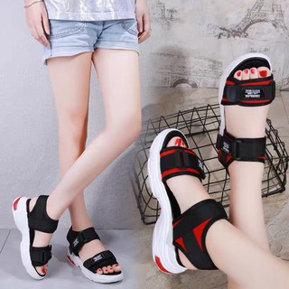 Sandal nữ bánh mì đen đỏ