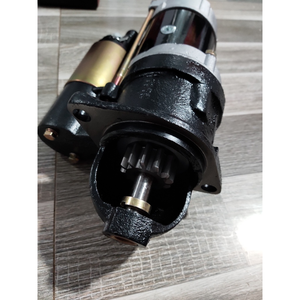 Sản phẩm gia đình làm: Đề QDJ1315C 12R 12V cổ 82 sờ-tát-tơ đỏ mận