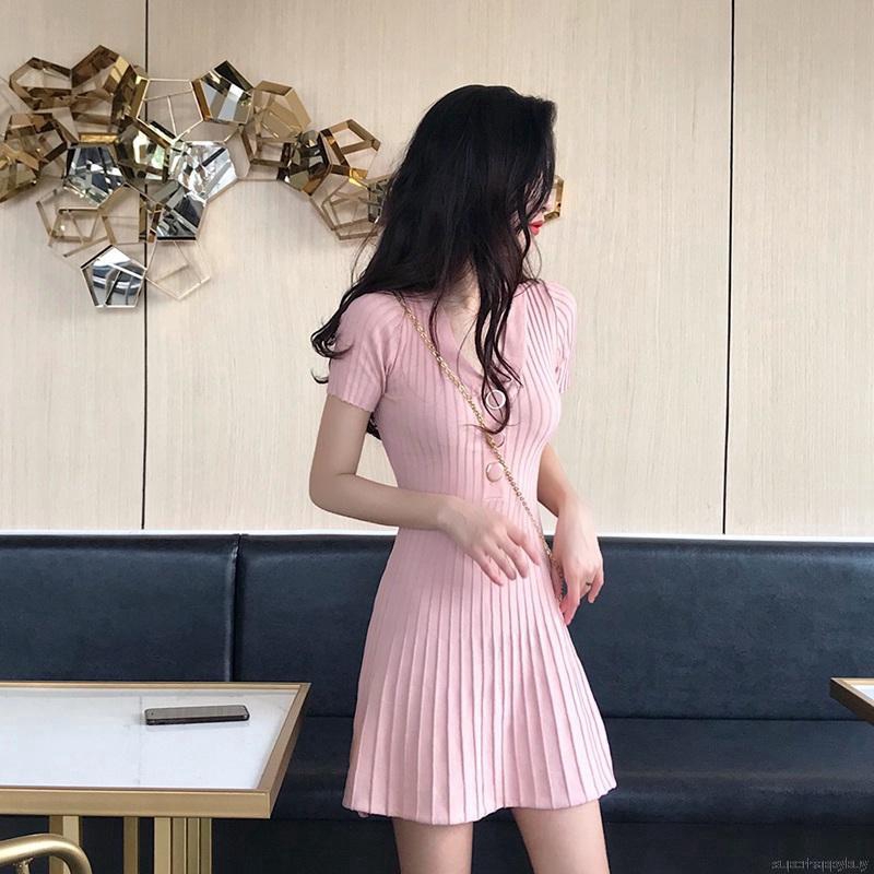 Váy dệt kim cổ chữ V ngắn tay cho nữ