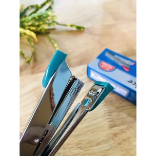 Bấm kim số 10 FO ST02
