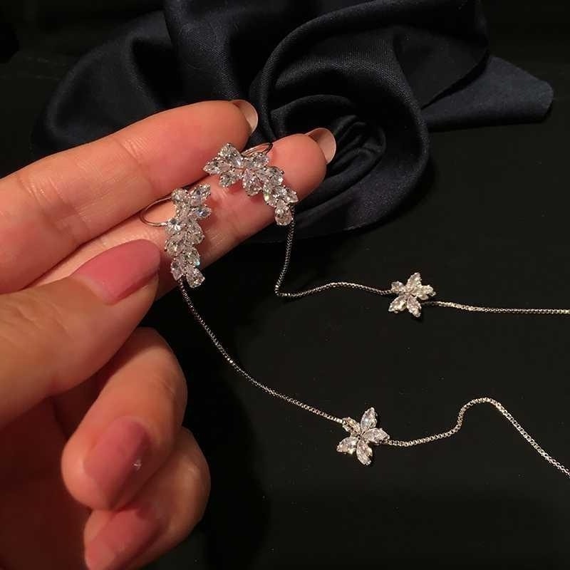 Bông Tai Dài Tua Rua Hình Hoa Đính Kim Cương Giả Thời Trang Cho Nữ