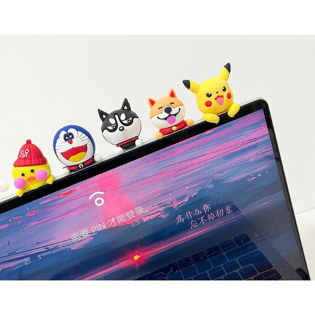 Búp bê hoạt hình trang trí màn hình laptop/điện thoại xinh xắn