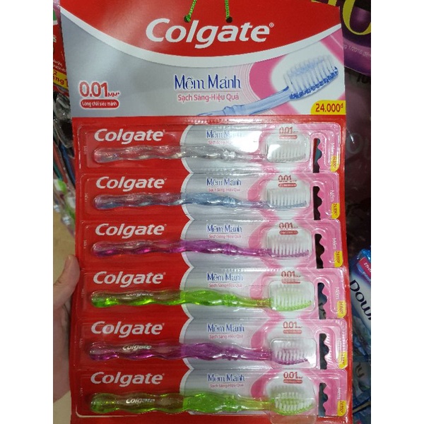 Bàn chải Colgate mềm mảnh 0.01mm