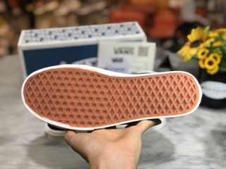 Giầy vans vaul đen lót da 11 ( full box + free ship )