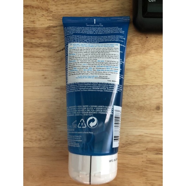Gel rửa mặt cho da dầu nhạy cảm La Roche-Posay Effaclar Purifying Foaming Gel 200ml