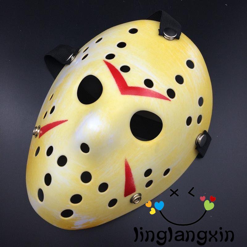 Mặt nạ khúc côn cầu trong phim Thứ sáu ngày 13 hóa trang Halloween