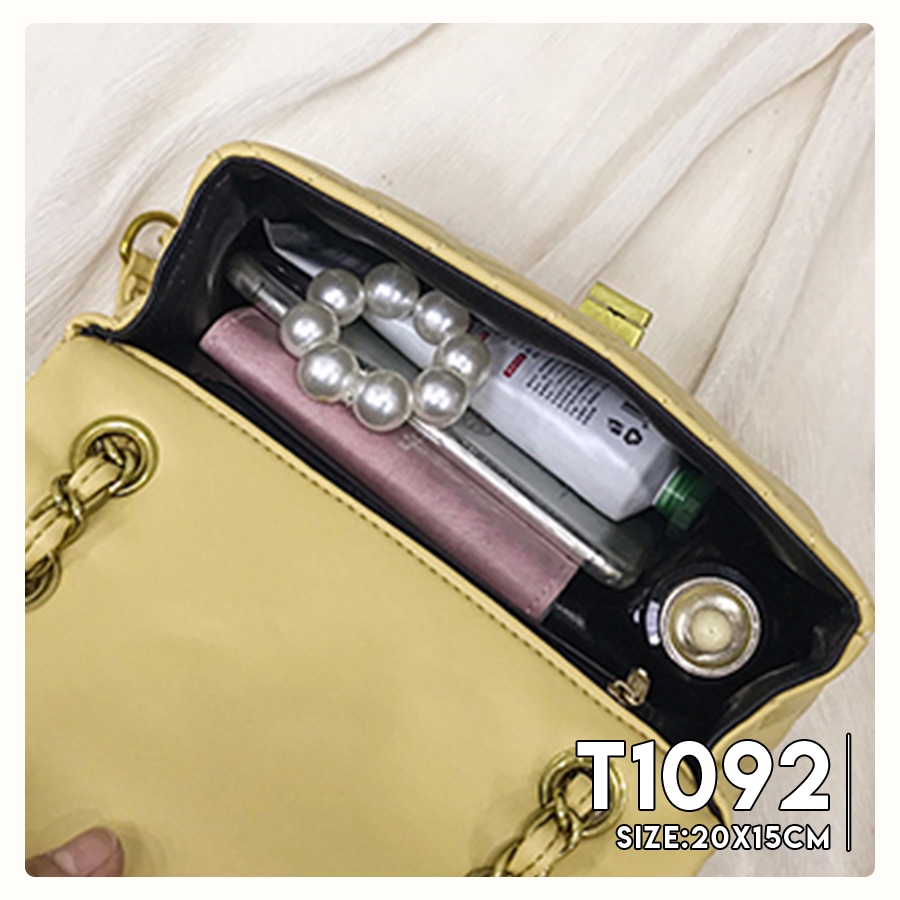 [Hàng mới về ] Túi xách nữ đeo chéo trần trám khóa ngang siêu sang - T1092 | BigBuy360 - bigbuy360.vn