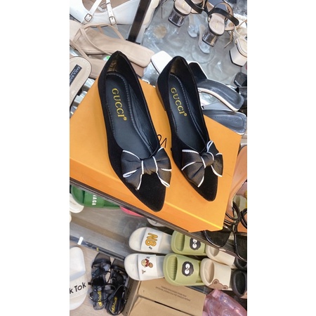 Hài gắn nơ mũi nhọn chất liệu nhung