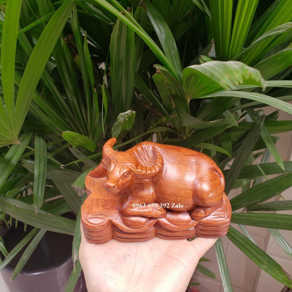 Tượng con trâu gỗ hương ngang 20 cm