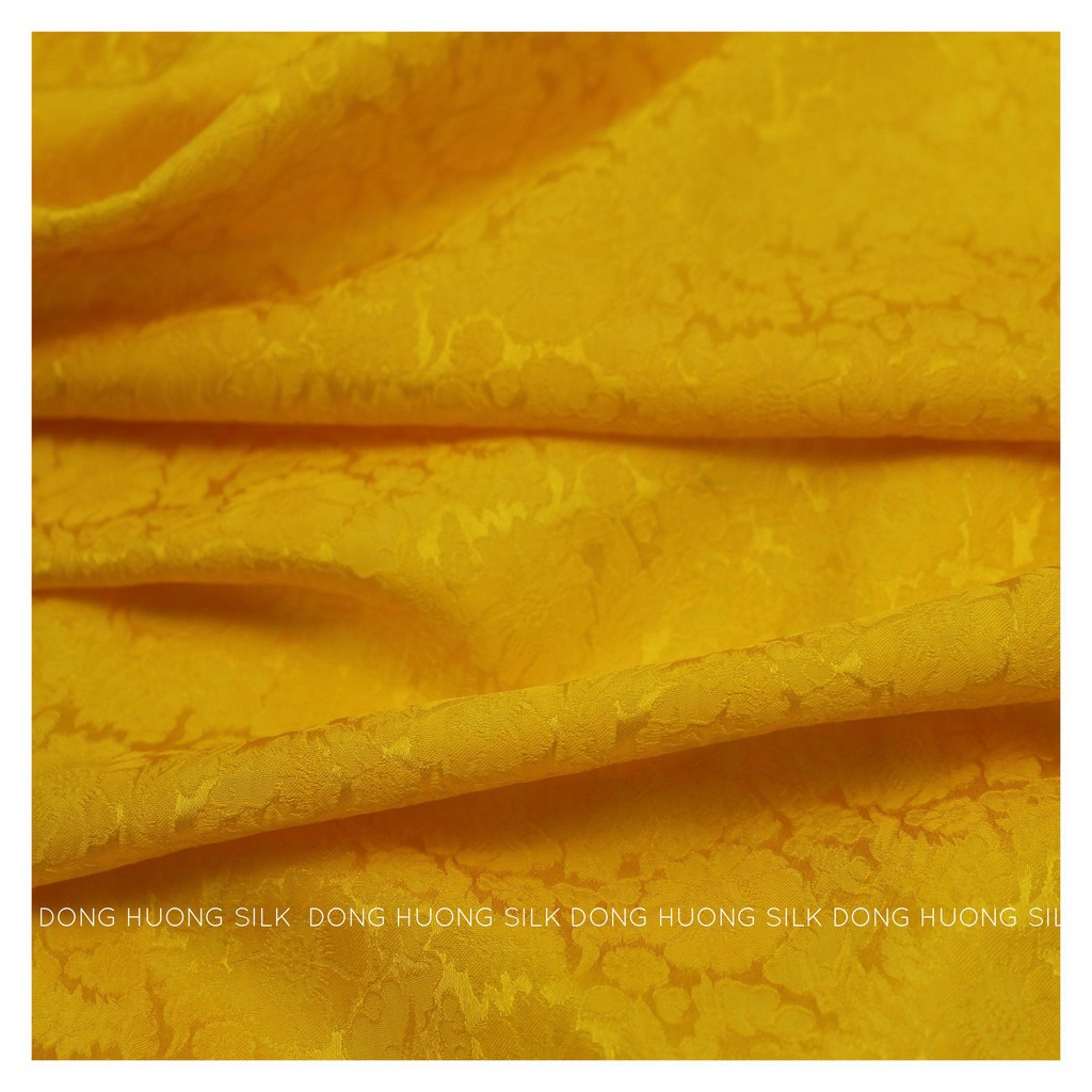 Vải Lụa Tơ Tằm Hoa Cúc - Đông Hương Silk - LHVS060 Vàng Hoàng Yến - mát, mềm, tôn dáng, quý phái, sang trọng