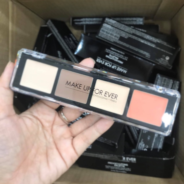 Bảng tạo khối 4 ô Make Up For Ever | BigBuy360 - bigbuy360.vn