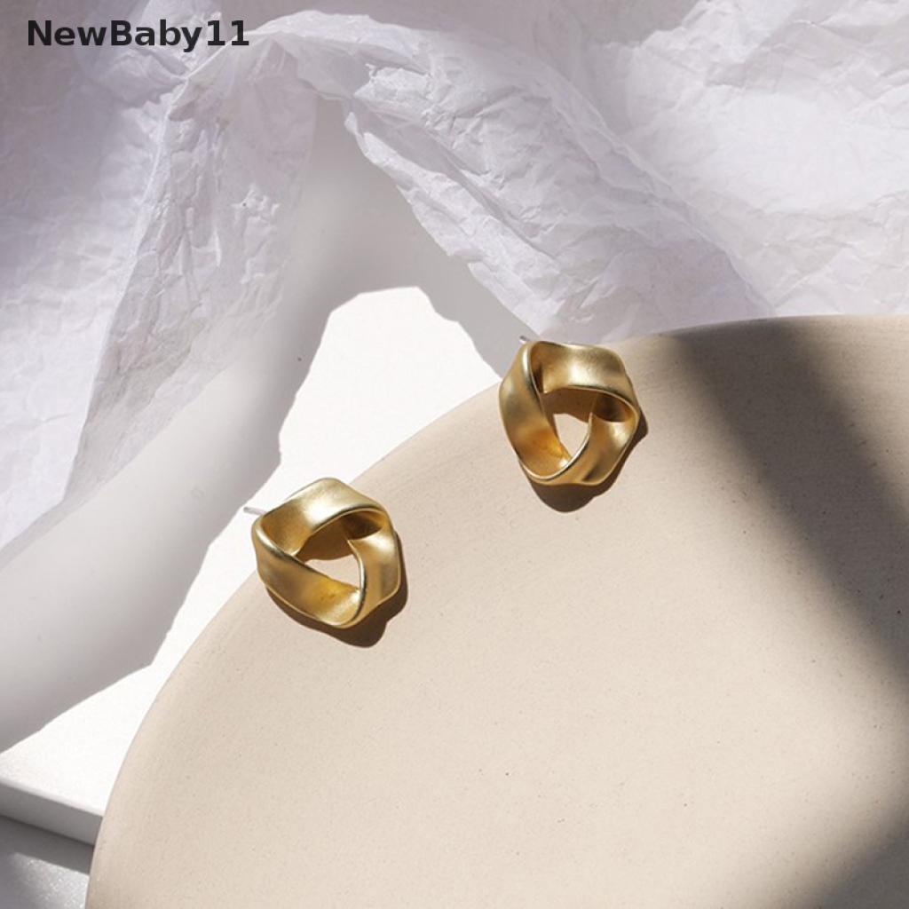 Khuyên Tai Hình Tam Giác Nhỏ Thắt Nút Phong Cách Hàn Quốc 2021 Cho Nữ