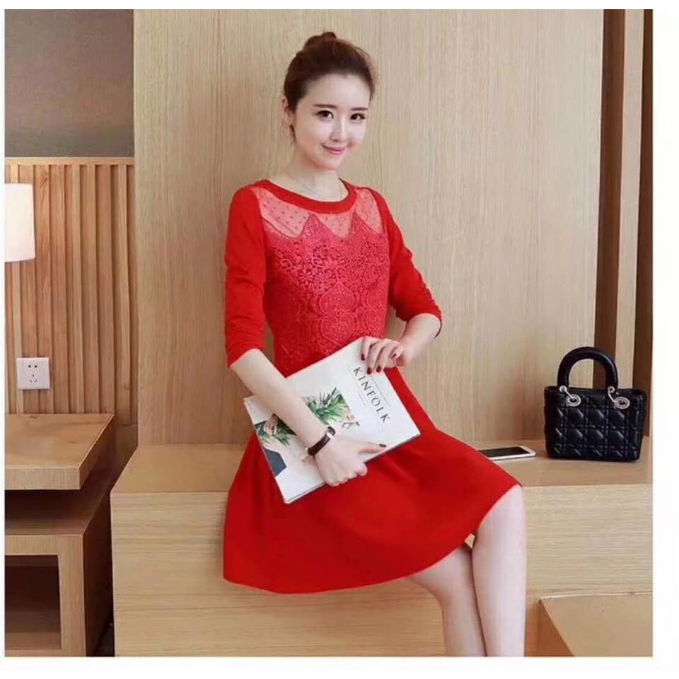 Đầm phối ren ngắn tay