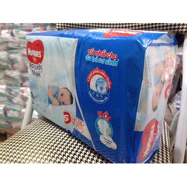 MẪU MỚI - Tã dán sơ sinh huggies size S56 từ 4 > 8kg (56 miếng)