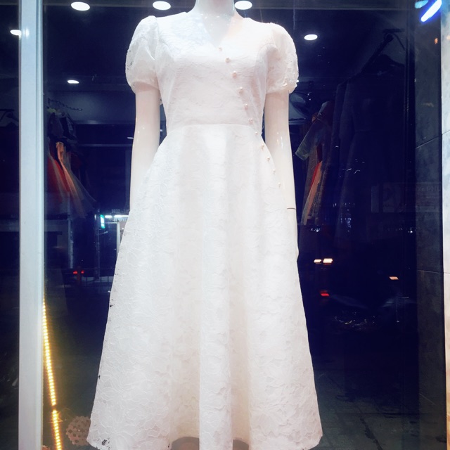 Đầm thiết kế