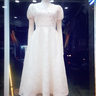 Đầm thiết kế