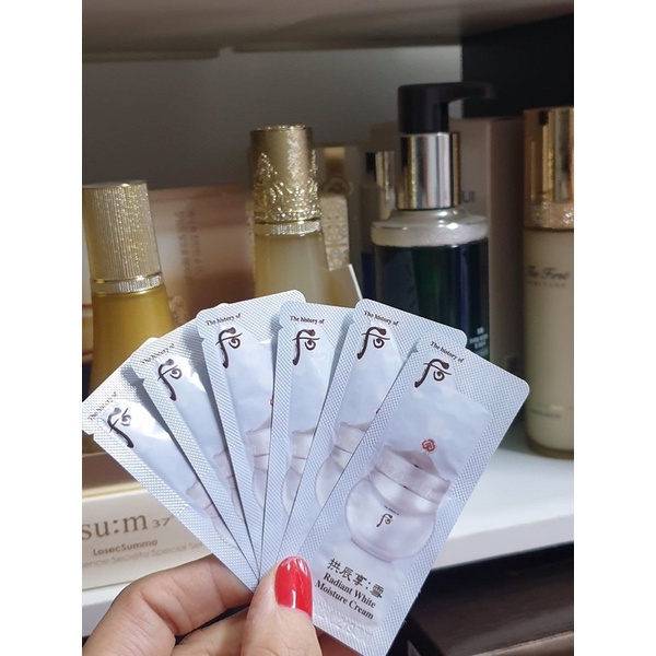 Kem dưỡng trắng da mặt Whoo Radiant  White Moisture Cream 1ML , dưỡng ẩm , mờ thâm nám , da sáng ngời chống lão hóa