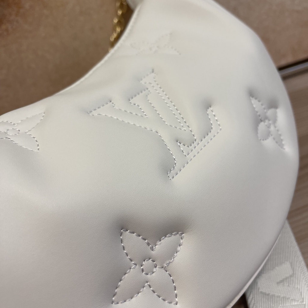 Túi Half Moon nữ da thật thời trang cao cấp Louis Vuitton LV thiết kế logo dập nổi, phong cách năng động