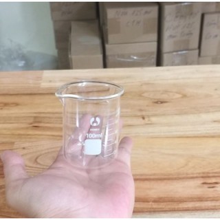 Cốc thủy tinh chụi nhiệt dùng cho phòng thí nghiệm 100ml