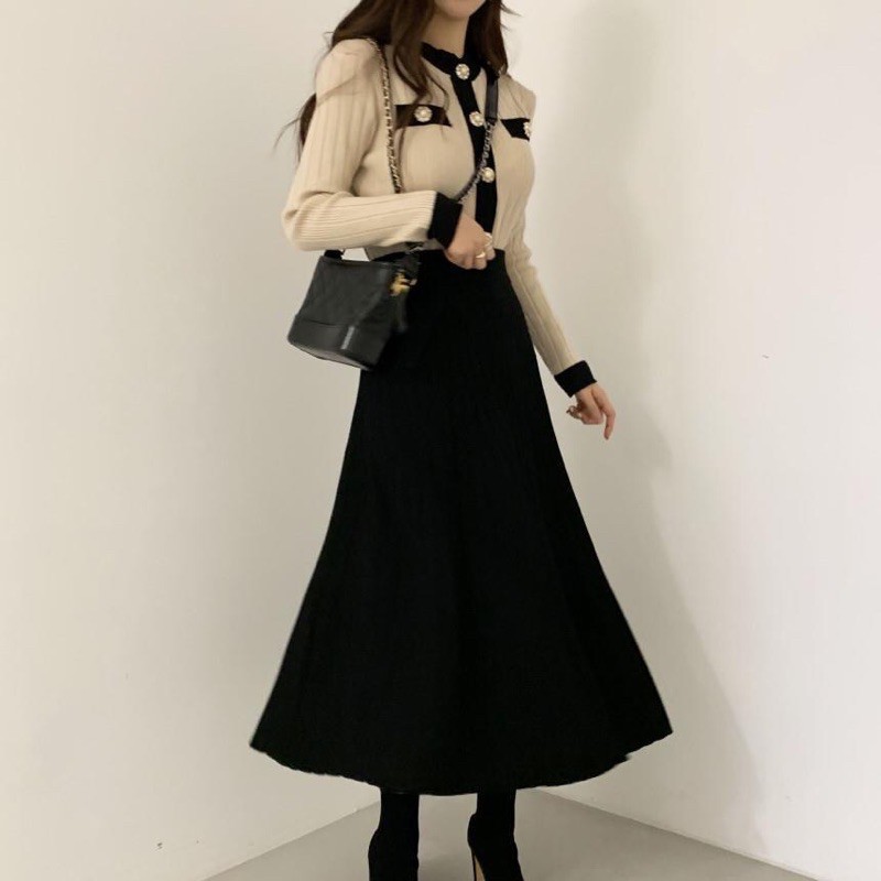 Sét áo khoác len +  chân váy