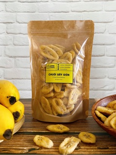 Chuối sấy giòn nguyên cánh Đà Lạt - 500g