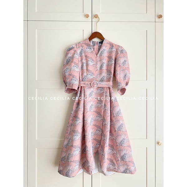 Đầm thiết kế JULIA Dress by CECILIA hoạ tiết hồng nhạt gấm xốp mềm mại