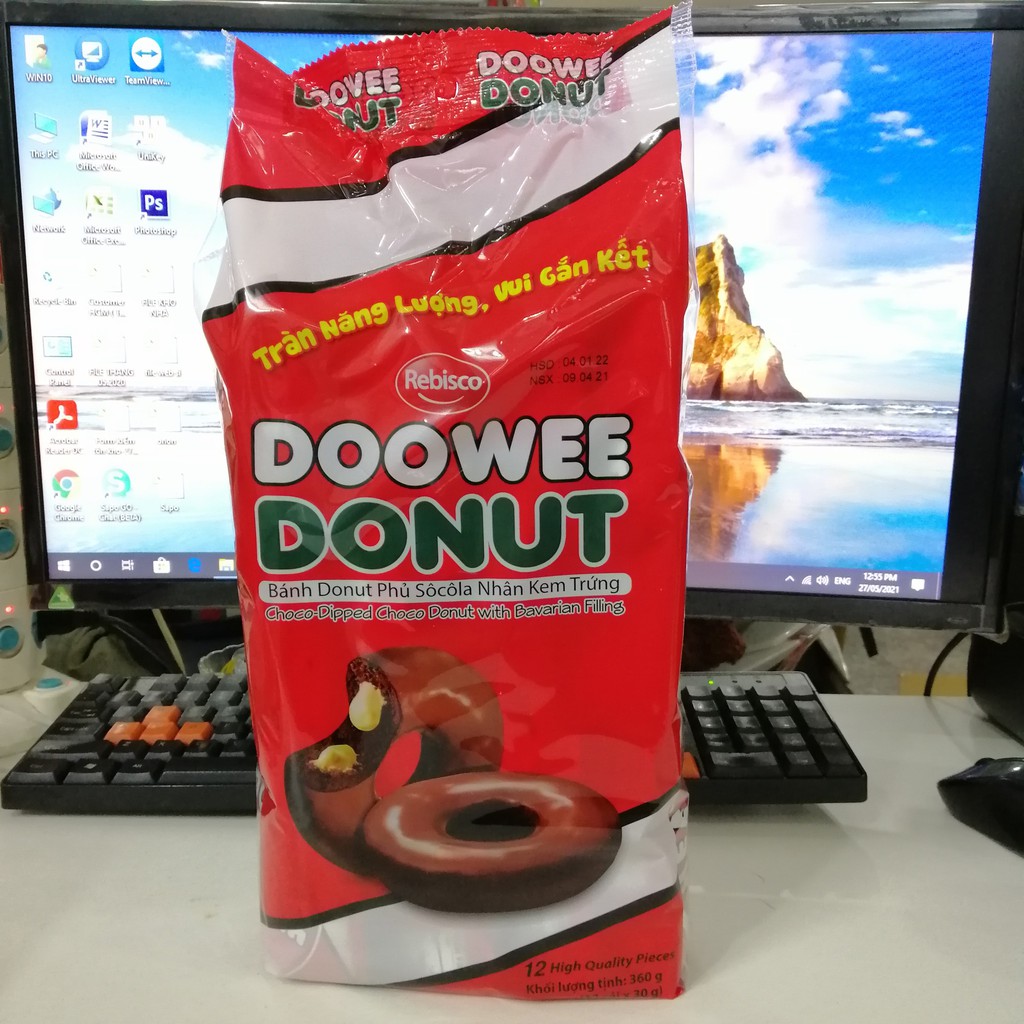 Bánh Doowee Donut Phủ Sôcôla Nhân Kem Trứng (Gói 12 cái) | BigBuy360 - bigbuy360.vn