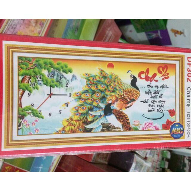 Tranh gắn đá đồng hồ cha mẹ Chim công