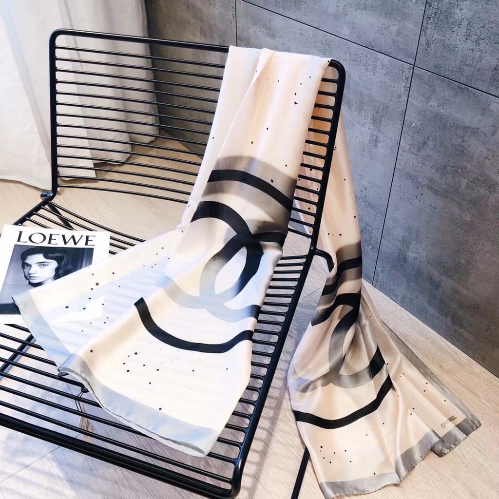 Khăn Choàng Lụa In Họa Tiết Thời Trang Cho Nữ