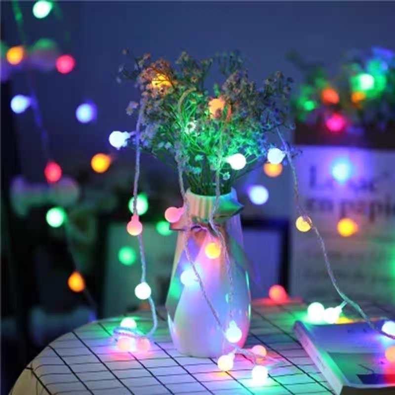 Đèn Led bi trang trí 8m sử dụng trang trí phòng ngủ, trang trí ngày lễ tết