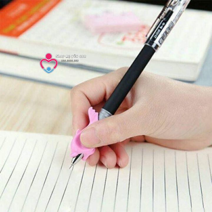 Đệm Cầm Bút Tập Viết Đúng Cách Đệm Cầm Bút Cao Su Hình Con Cá Cho Bé