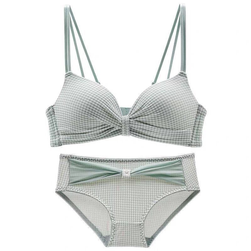 Quần lót đúc su phối nơ kẻ caro