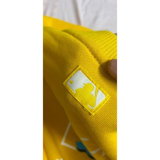 Áo Sweater Basic