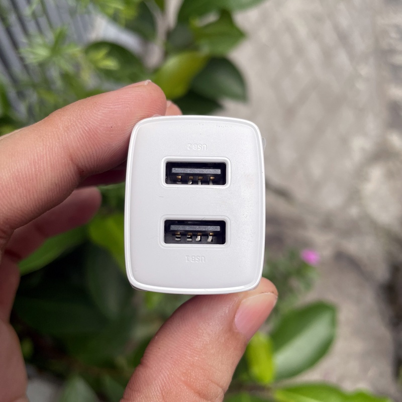 Cốc sạc 2 cổng mini Baseus CCCP10UC 10.5W Compact Charger - tích hợp chip ngắt khi quá tải (2 màu ) Nhất Tín Computer