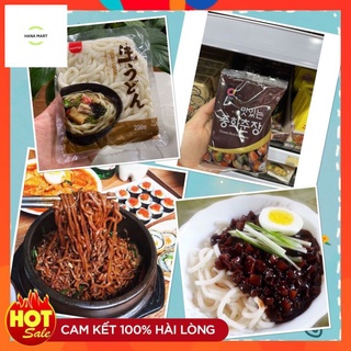 Combo 1 gói mì tươi udon 200g + 250g xốt tương đen hàn quốc