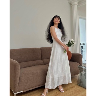Dalia dress ( Đầm maxi cổ yếm hở lưng)