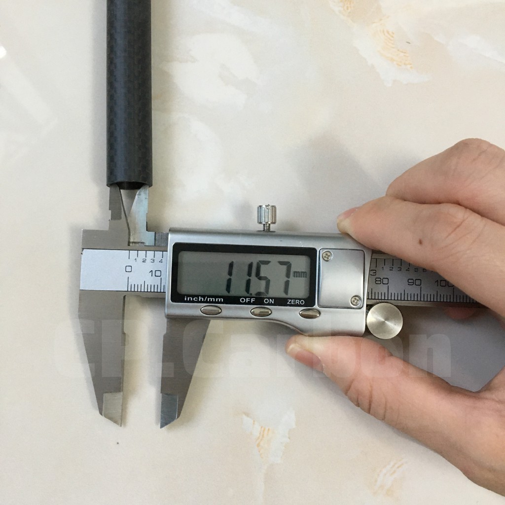 Ống Carbon 3K rỗng dài 1 mét đường kính ngoài 14mm, đường kính trong 12mm