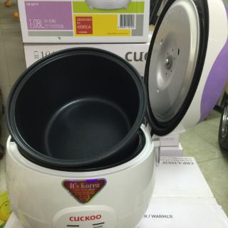 Nồi cơm điện Cuckoo CR 0671V 1L
