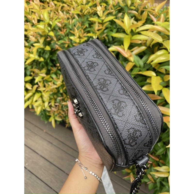 TÚI GUESS HAI NGĂN