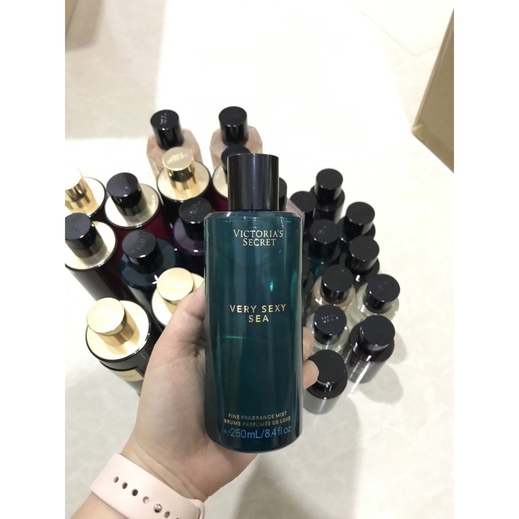 Xịt thơm toàn thân Victoria's Secret - Very Sexy Sea, 250ml