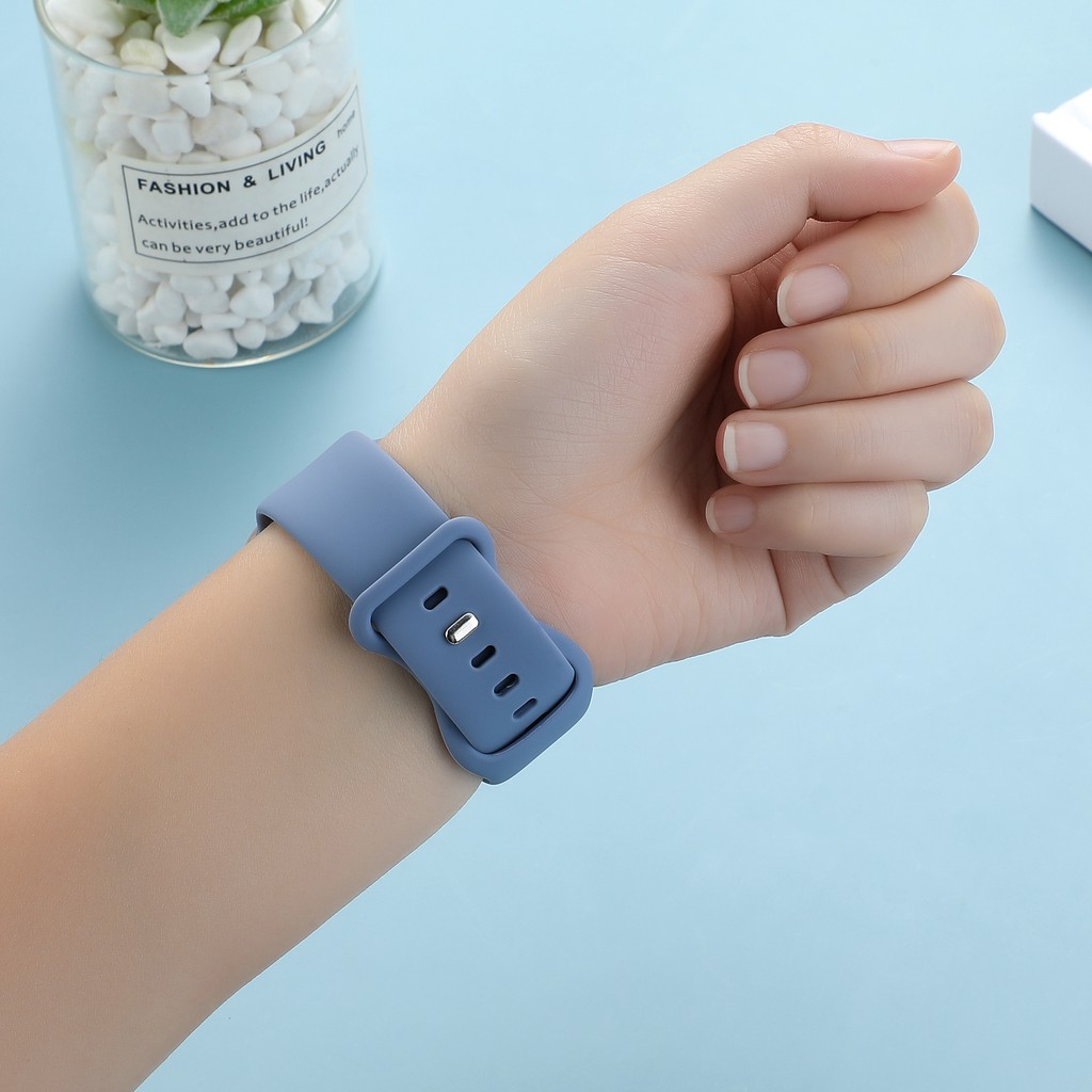 Dây Đeo silicone Phối Đinh Tán Kích Thước 38mm 40mm 42mm 44mm Cho Đồng Hồ Thông Minh iwatch7/6/5/4/3/2/1
