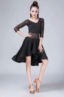 Đầm khiêu  vũ dáng xoè
