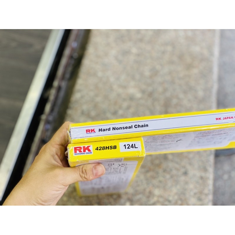 Sên RK vàng đen 428HSBT /428SB - 124L chính hãng